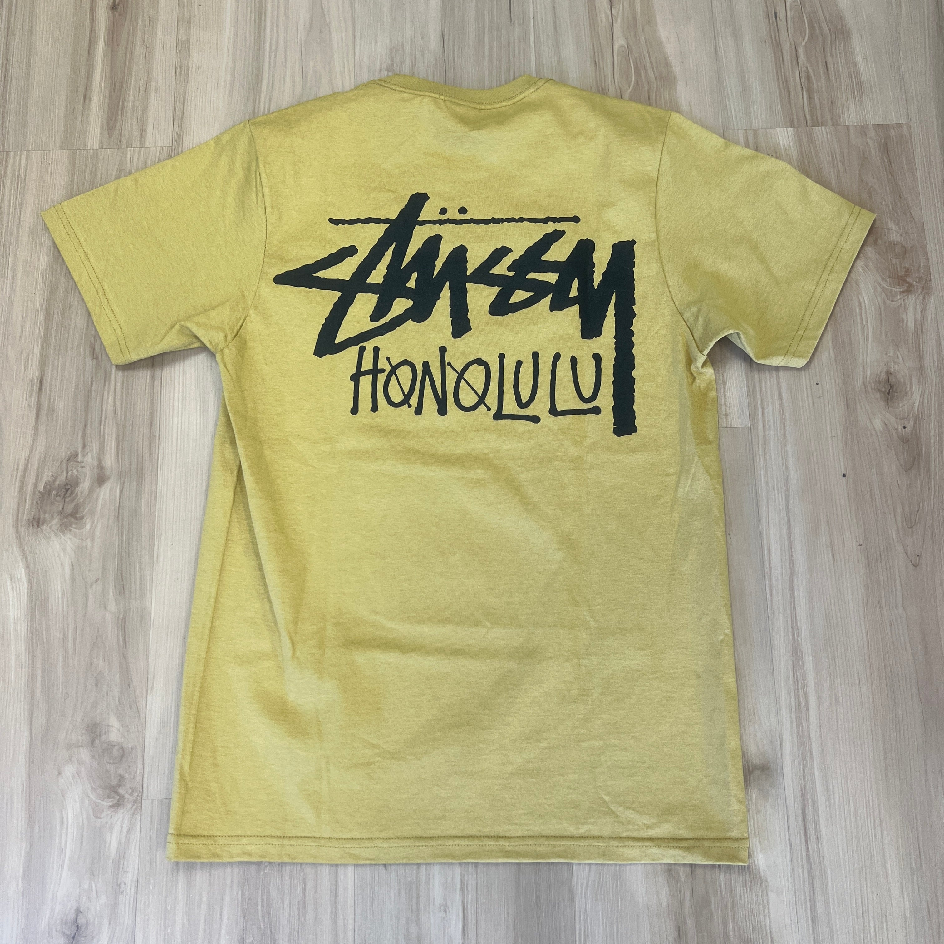 Stüssy Honolulu Chapter T-shirt Curry/Yellow – Holy Ground