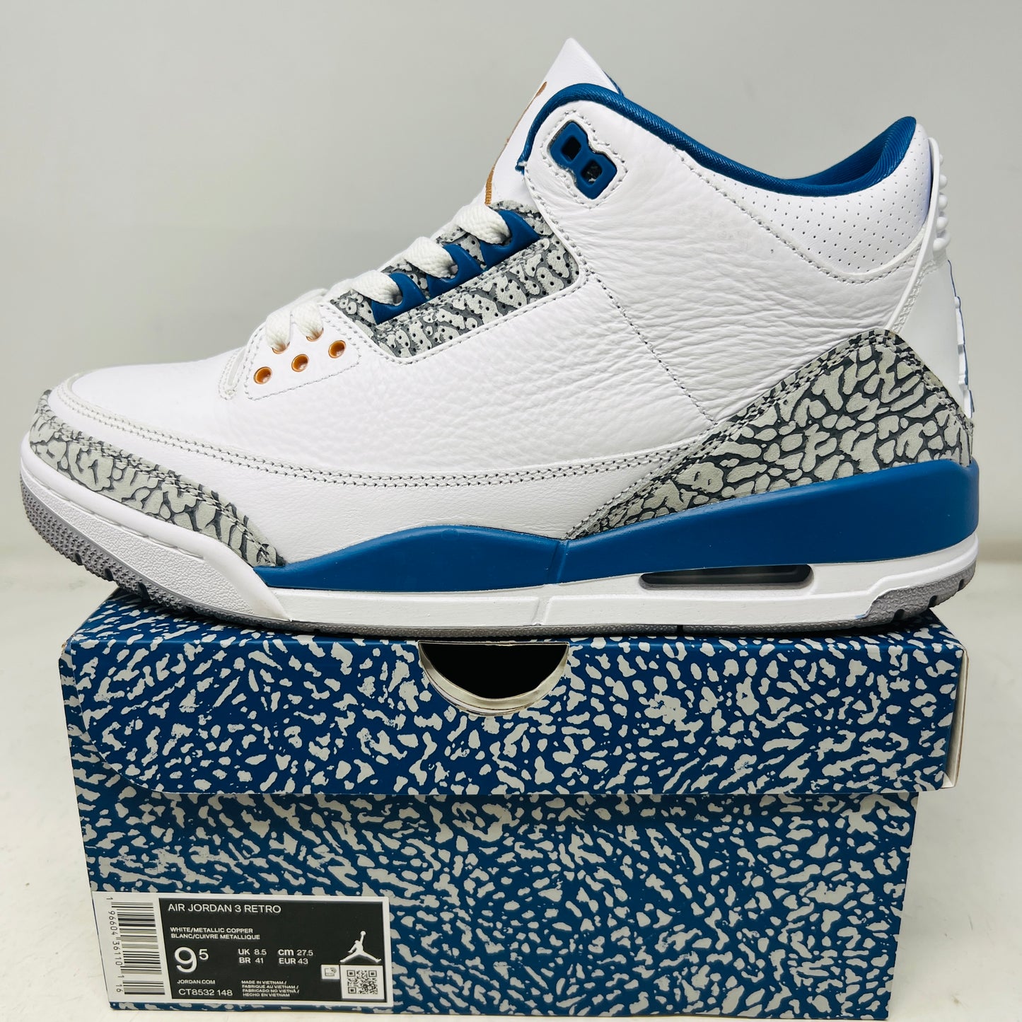 Jordan 3 Retro Wizards