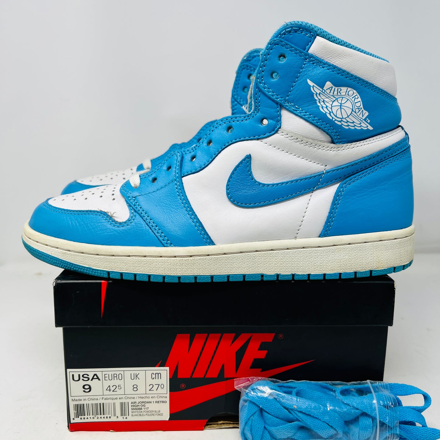 Jordan 1 Retro High OG UNC