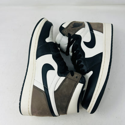 Jordan 1 Retro High Dark Mocha