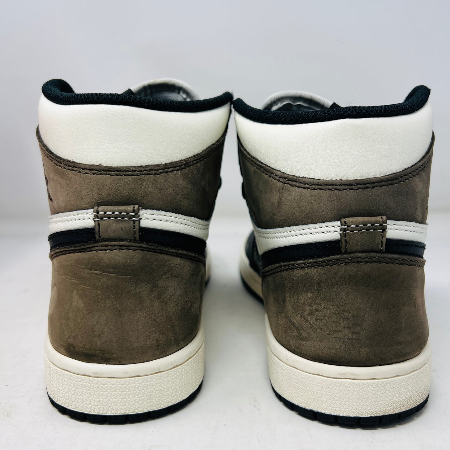 Jordan 1 Retro High Dark Mocha