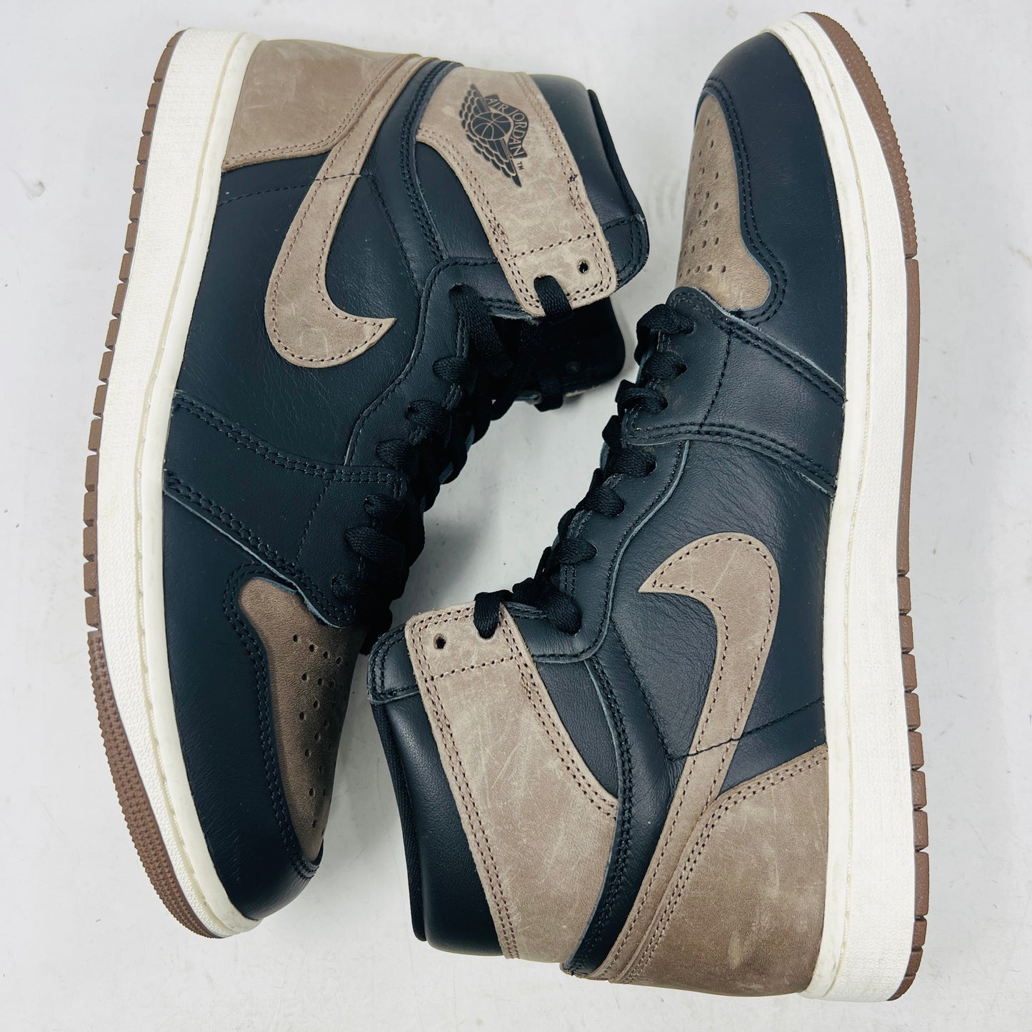 Jordan 1 Retro High OG Palomino