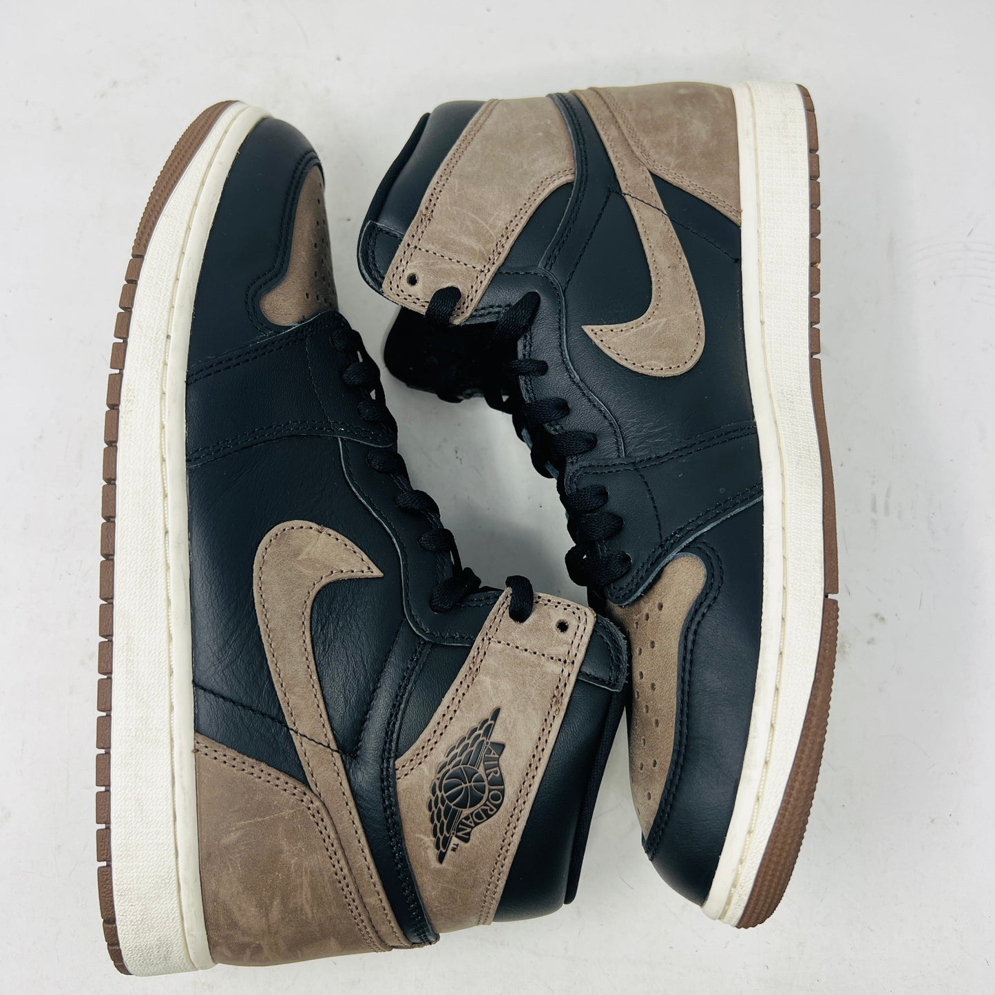 Jordan 1 Retro High OG Palomino