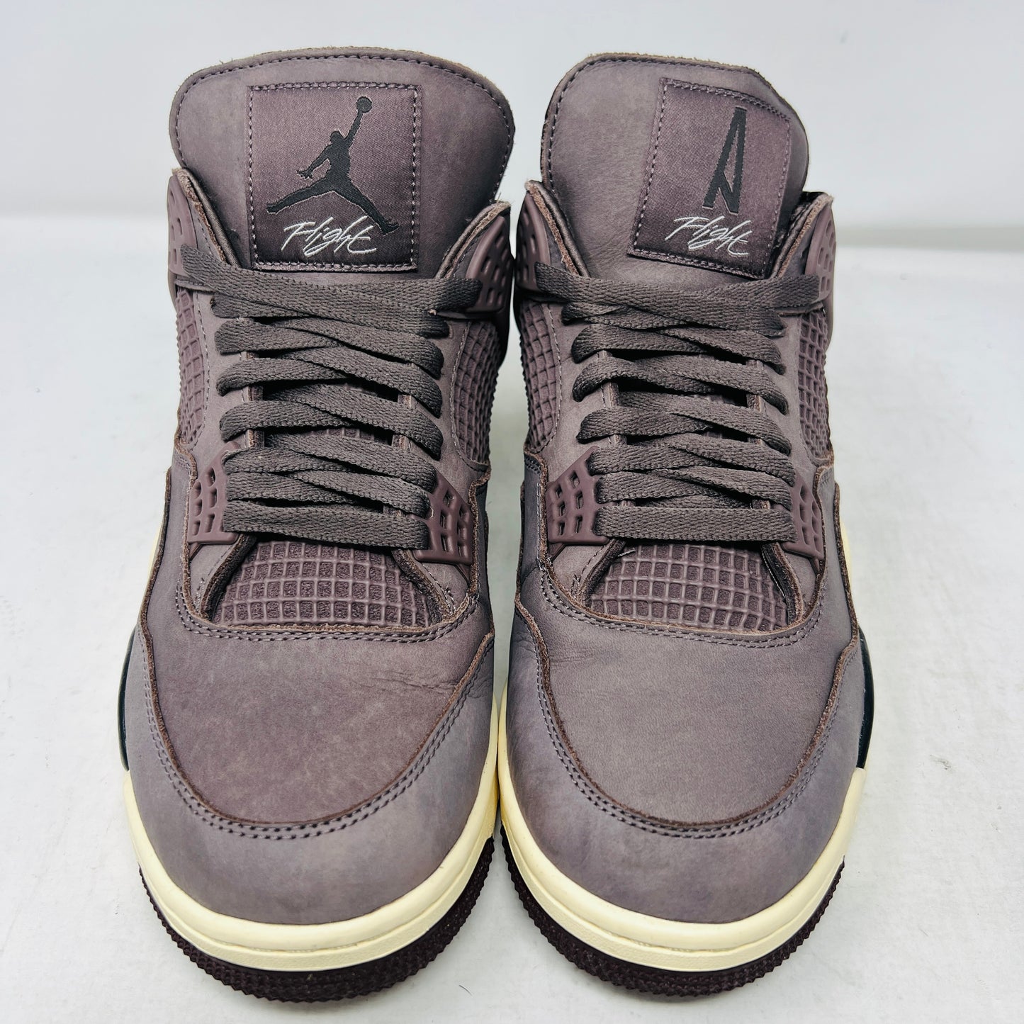 Jordan 4 Retro SP A Ma Maniére Violet Ore