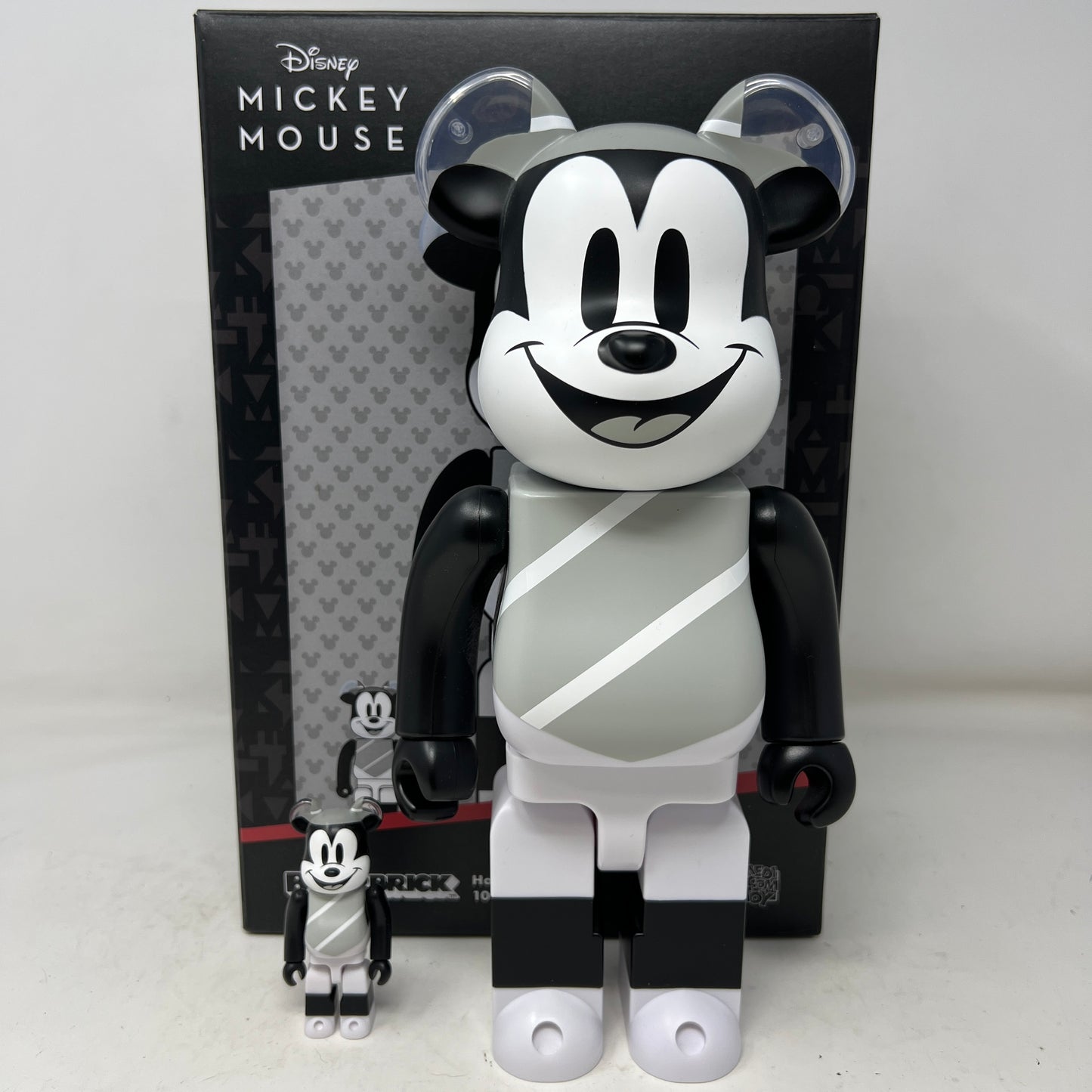 Bearbrick x Disney Hat and Poncho Mickey 100% & 400% Set