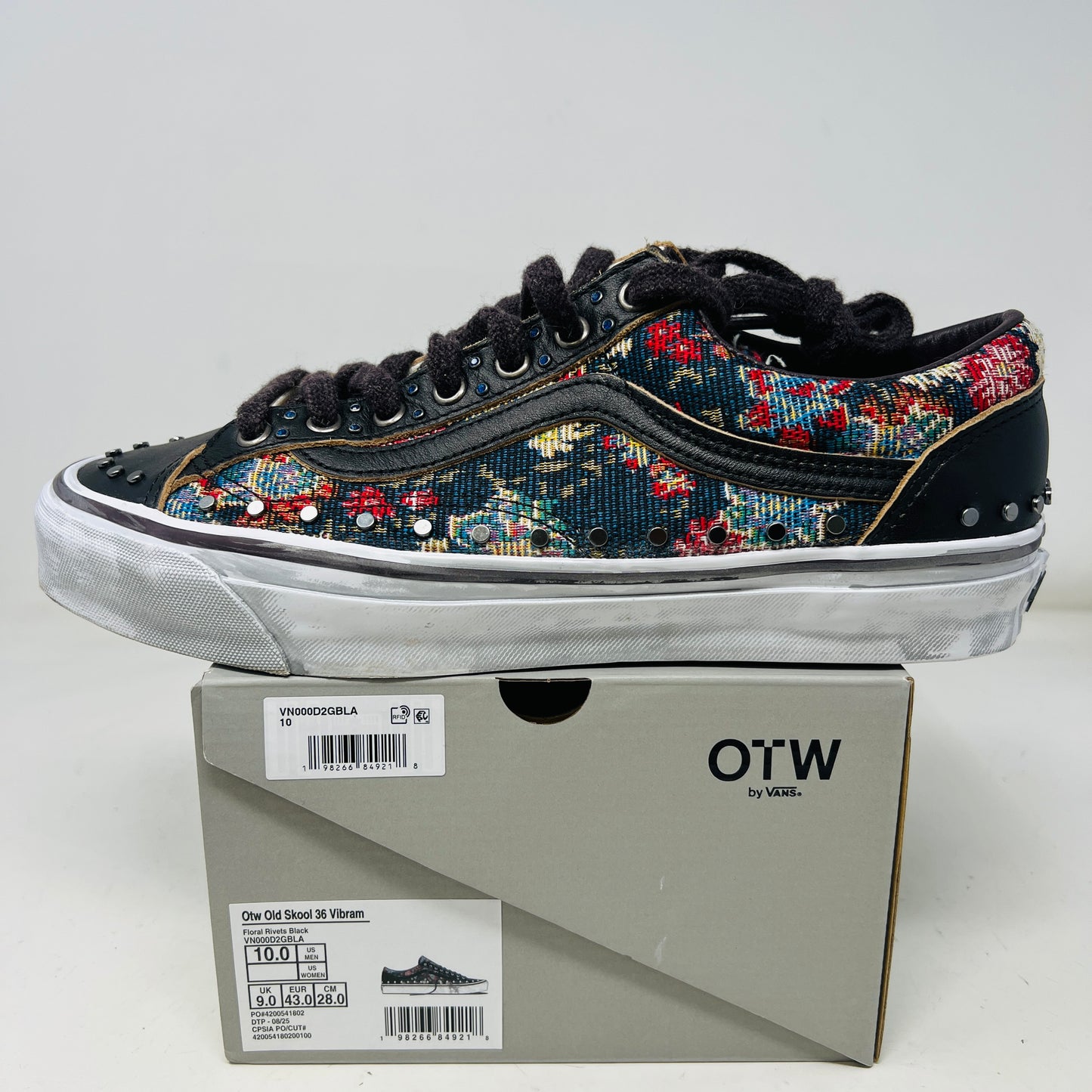 Vans OTW Old Skool 36 Vibram Floral Rivets Black
