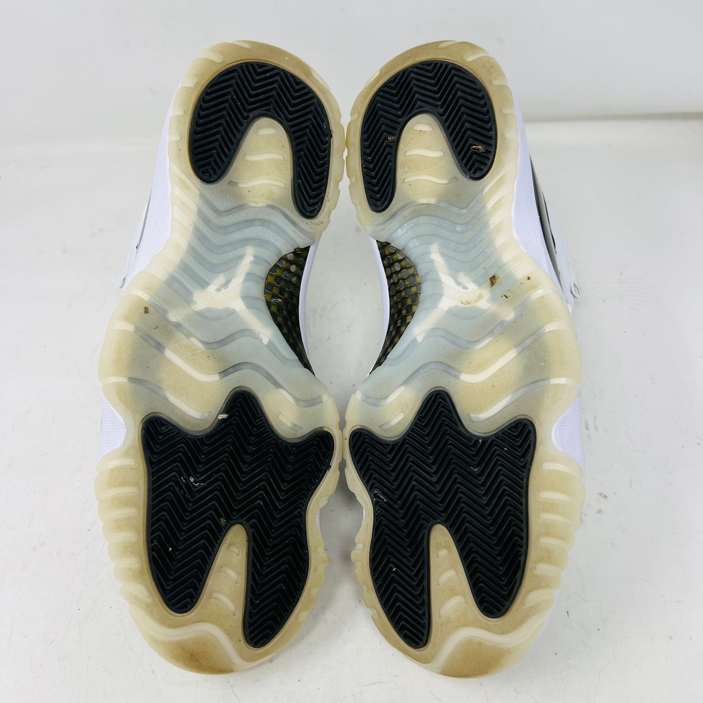 Jordan 11 Retro DMP Gratitude (2023)