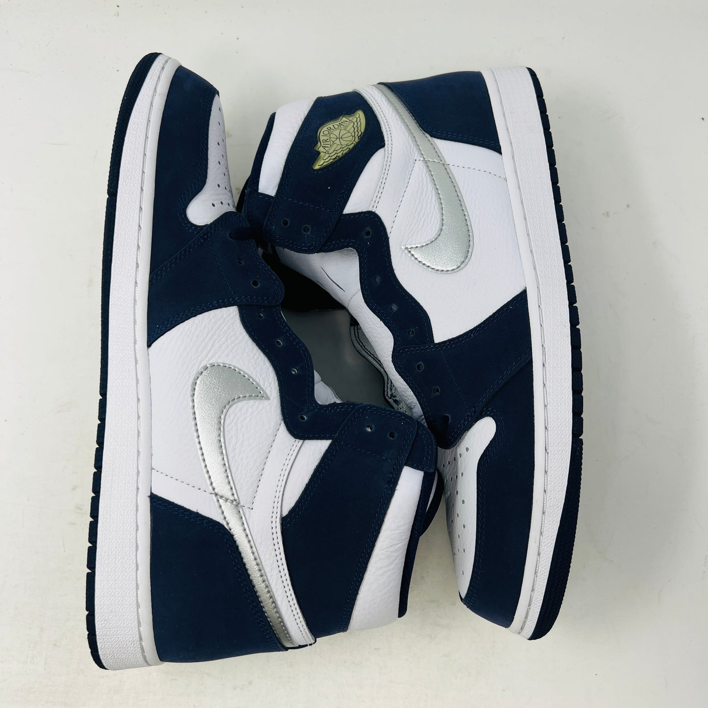 Jordan 1 Retro High CO.JP Midnight Navy (2020)