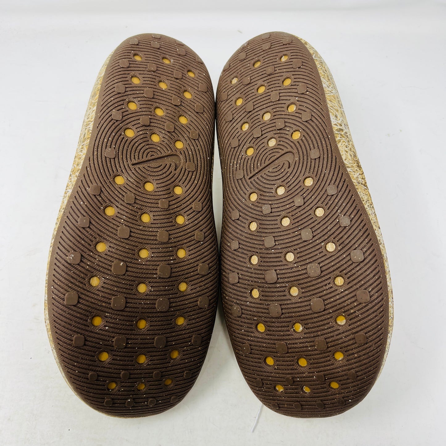 Nike ReactX Rejuven8 Slide .SWOOSH Touch Grass Wheat