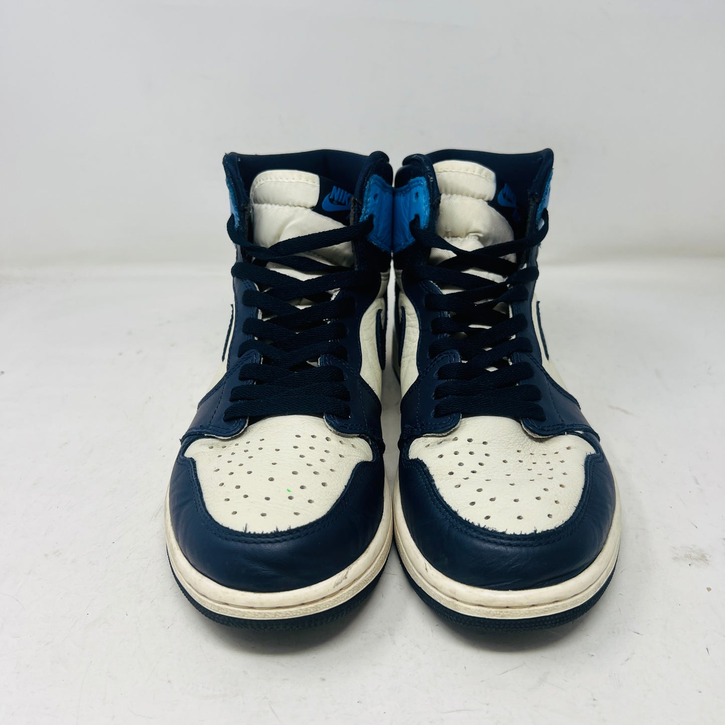 Jordan 1 Retro High Obsidian