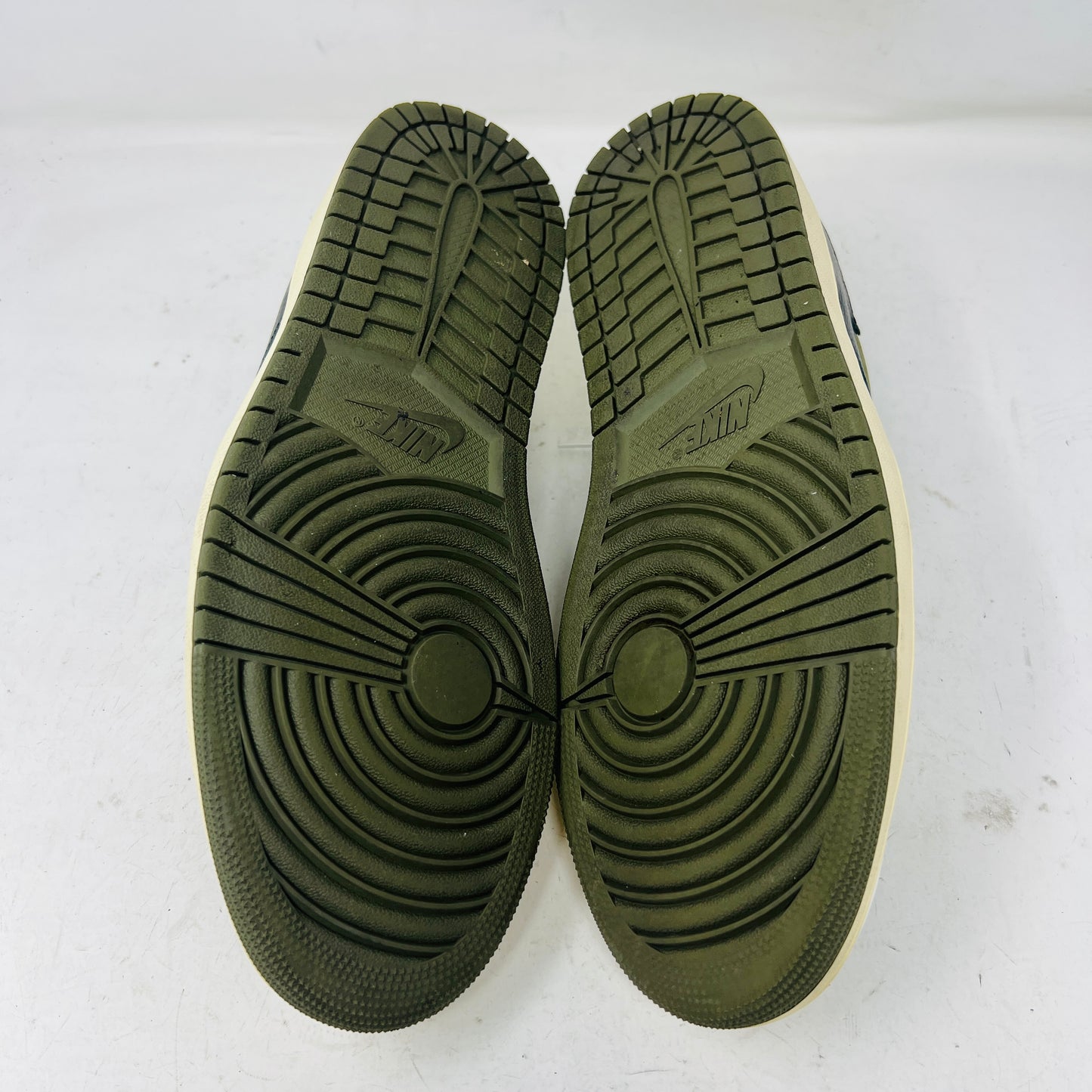 Jordan 1 Retro Low OG SP Travis Scott Medium Olive