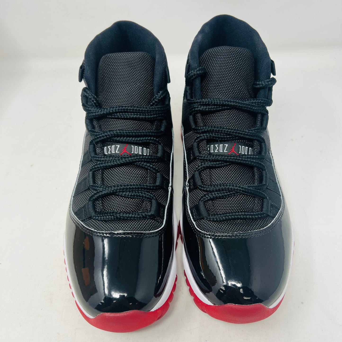 Jordan 11 Retro Playoffs Bred (2019)