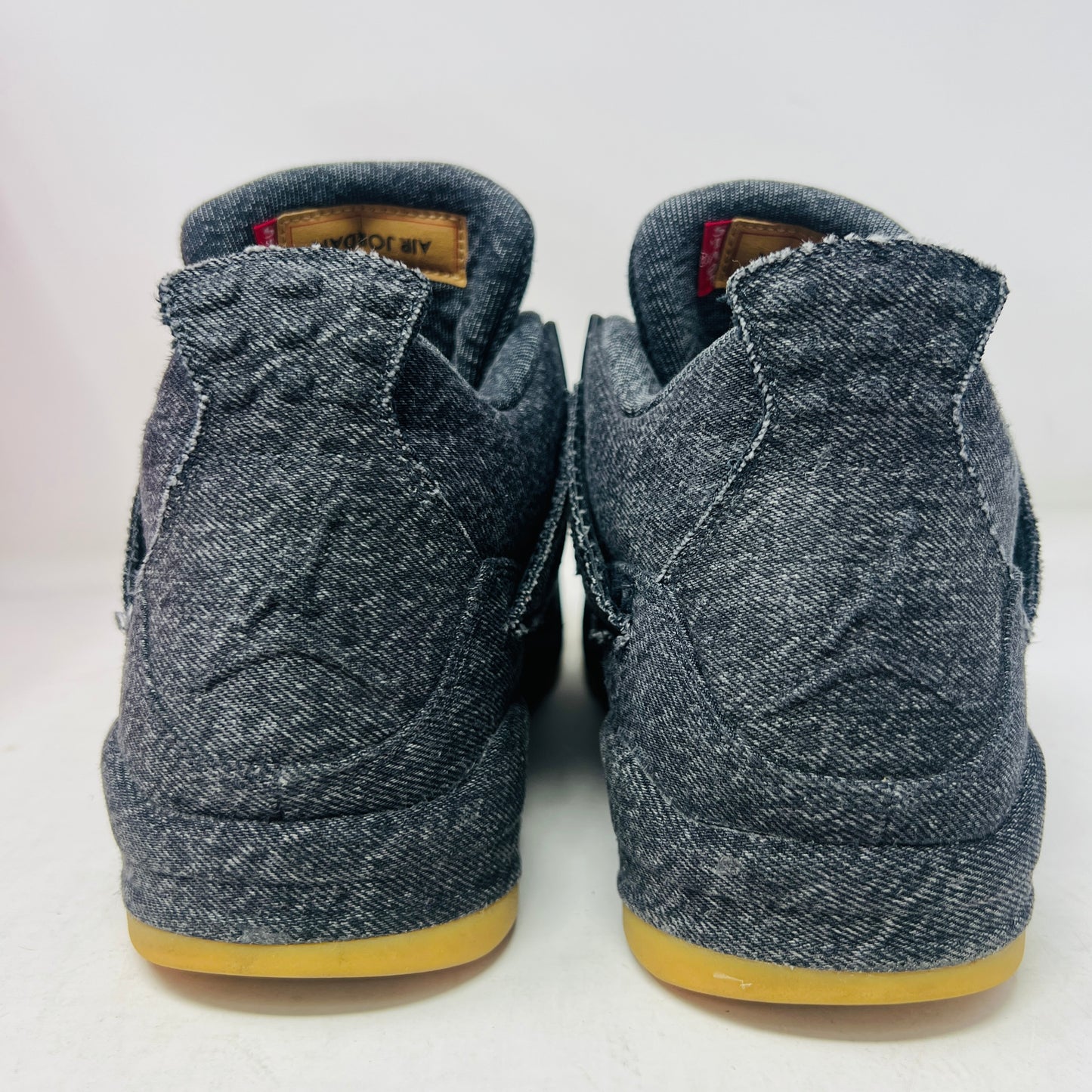 Jordan 4 Retro Levi's Black (Levi's Tag)