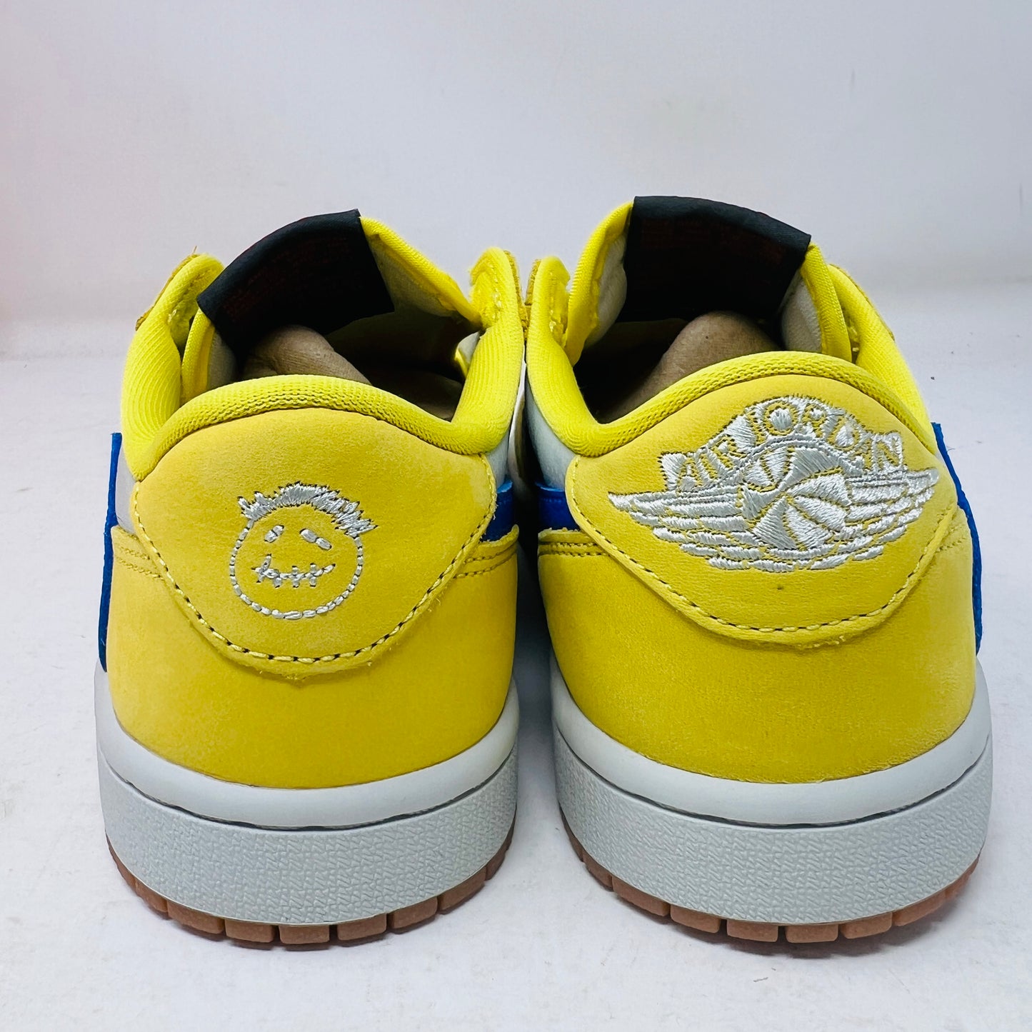Jordan 1 Retro Low OG SP Travis Scott Canary (Women's)
