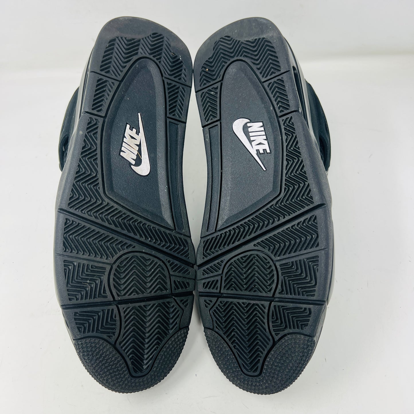 Jordan 4 Retro Black Cat (2025)