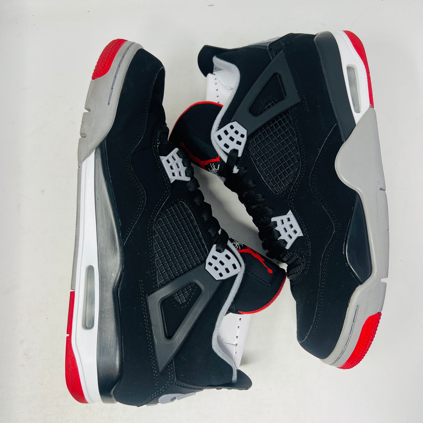 Jordan 4 Retro Bred (2019)