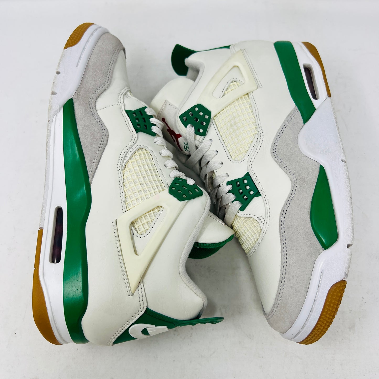 Jordan 4 Retro SB Pine Green