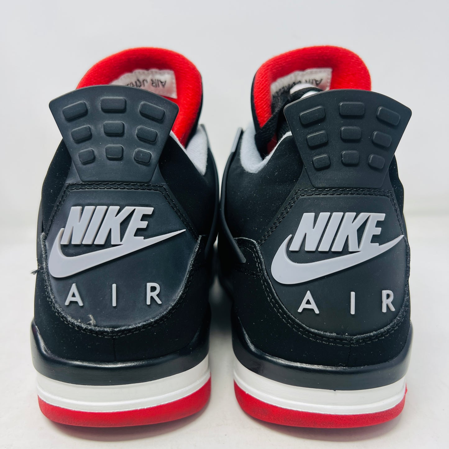 Jordan 4 Retro Bred (2019)