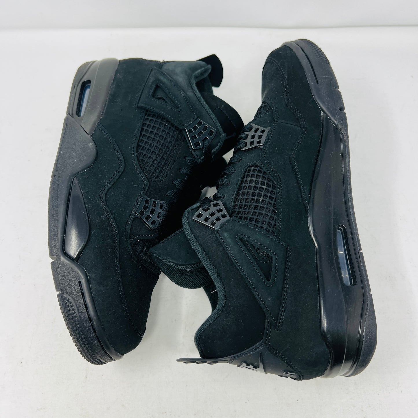 Jordan 4 Retro Black Cat (2025)