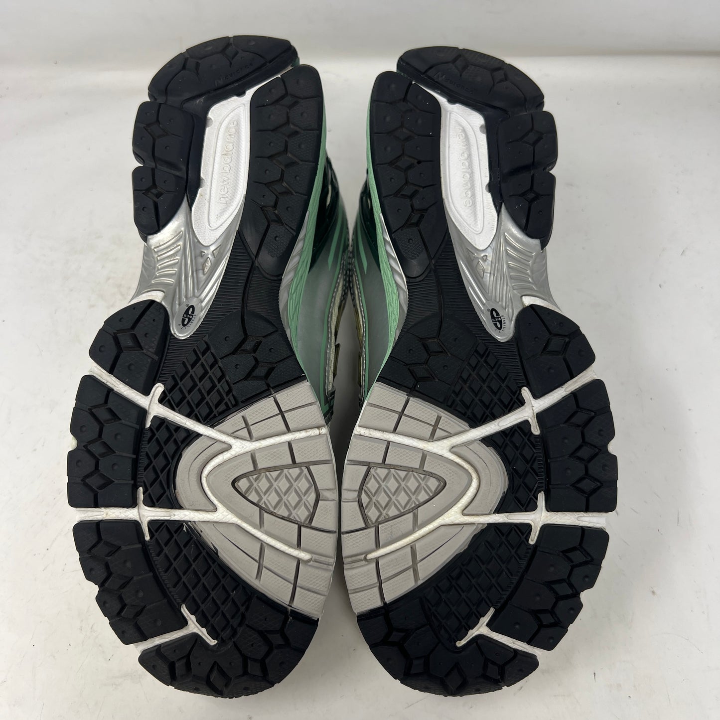 New Balance 1906R Aime Leon Dore Jade