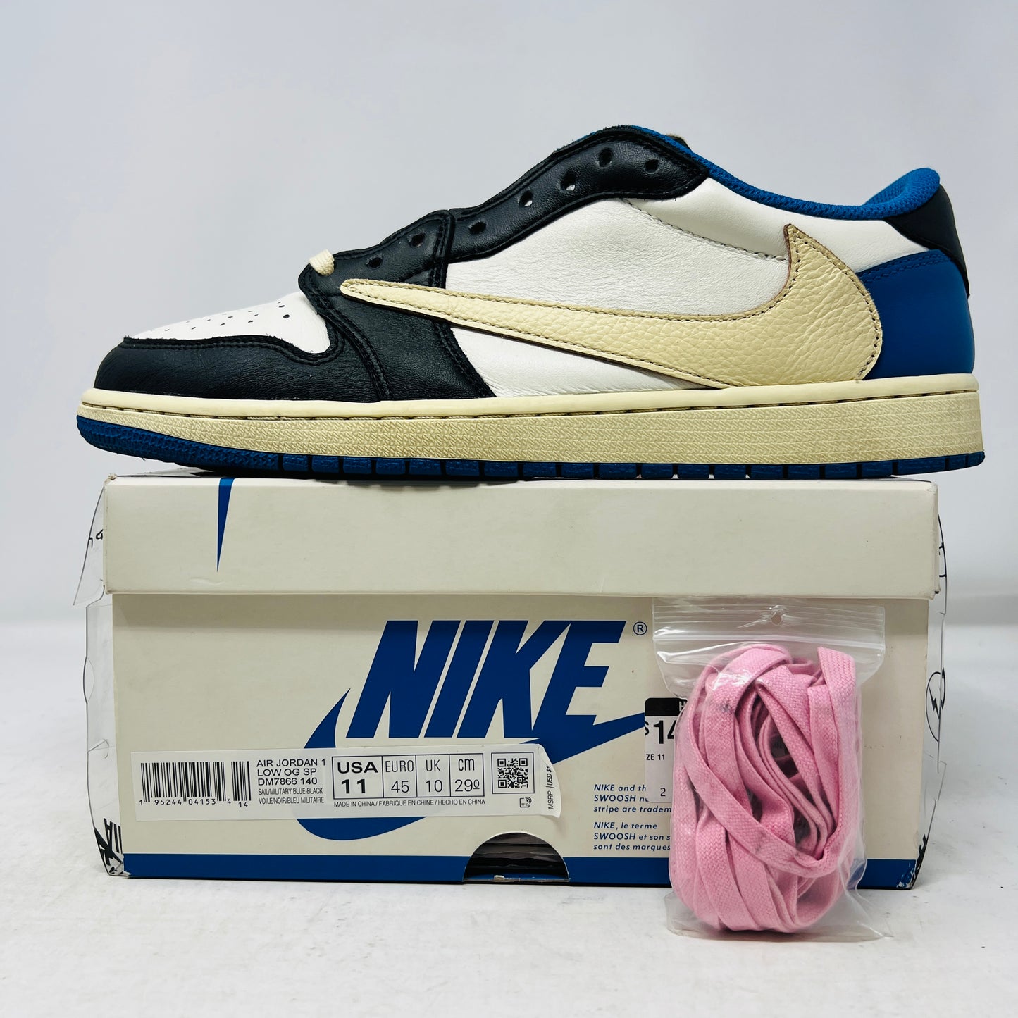 Jordan 1 Retro Low OG SP Fragment x Travis Scott