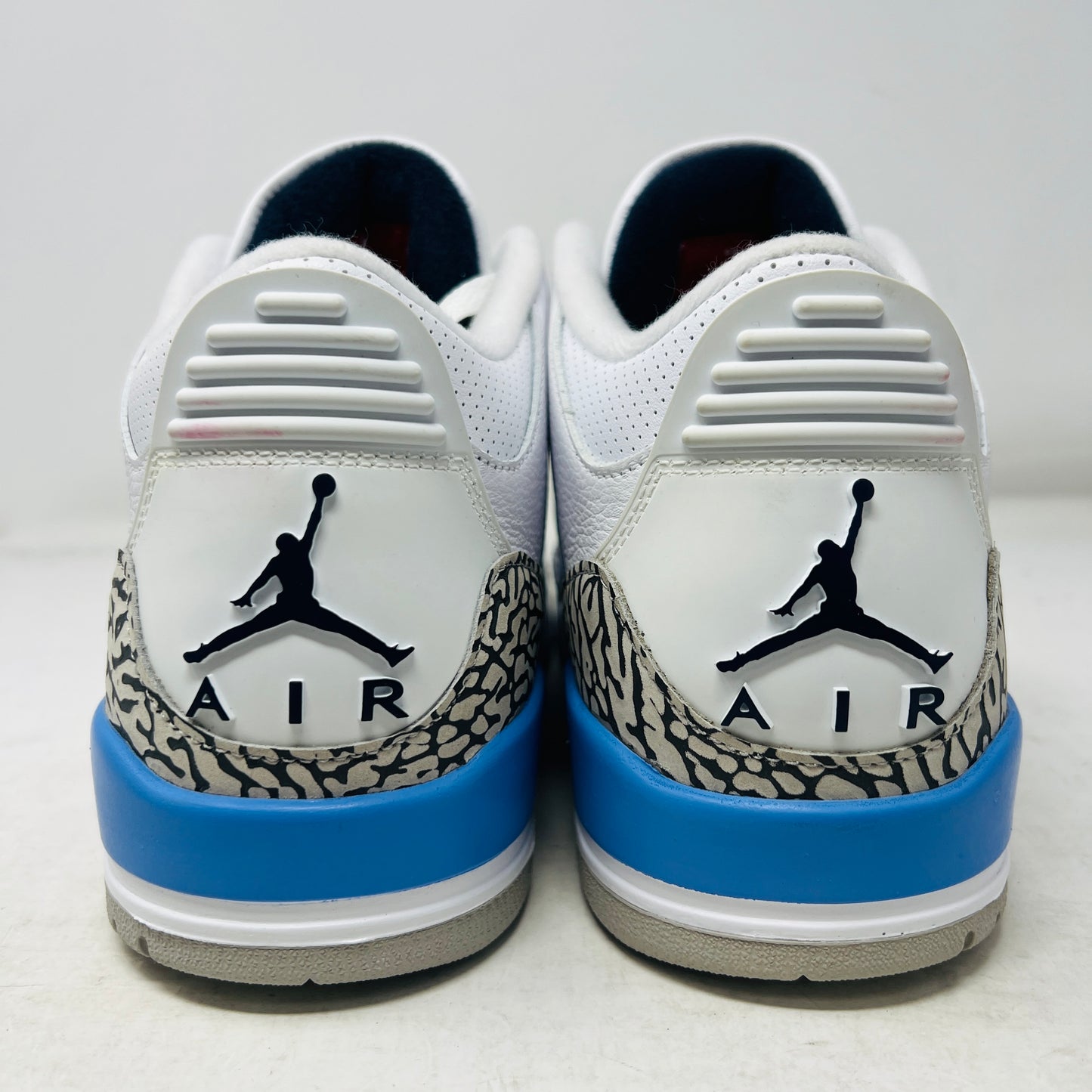 Jordan 3 Retro UNC (2020)
