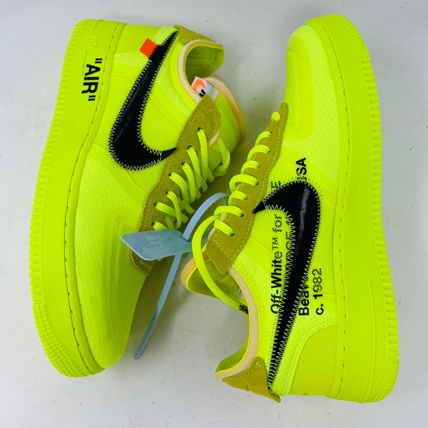 Nike Air Force 1 Low Off-White Volt