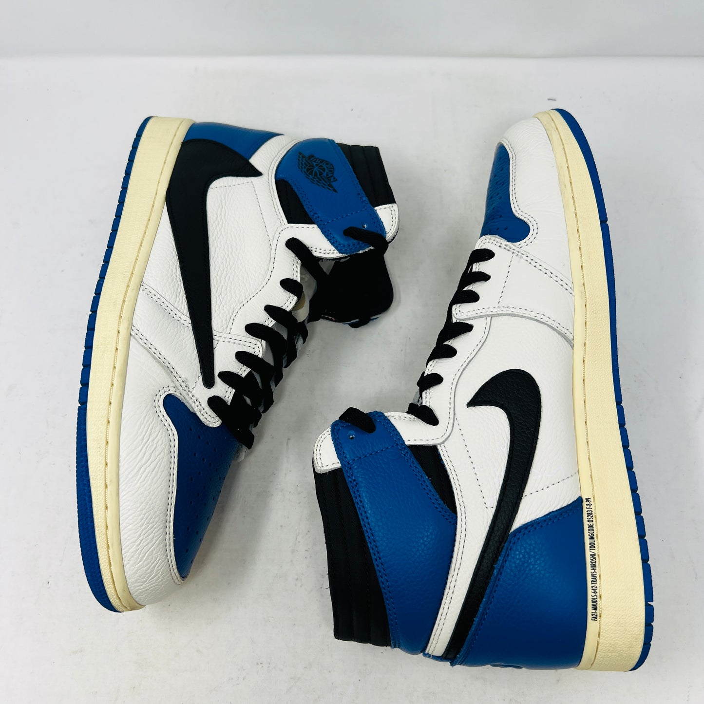 Jordan 1 Retro High OG SP Fragment x Travis Scott