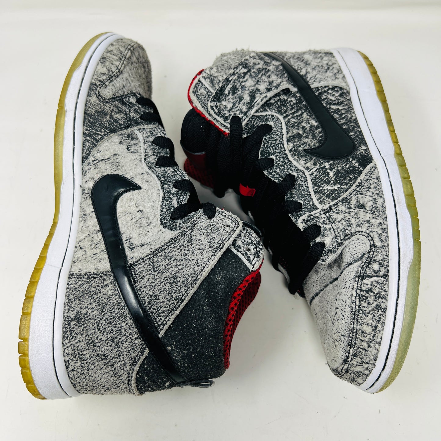 Nike SB Dunk High Salt Stain