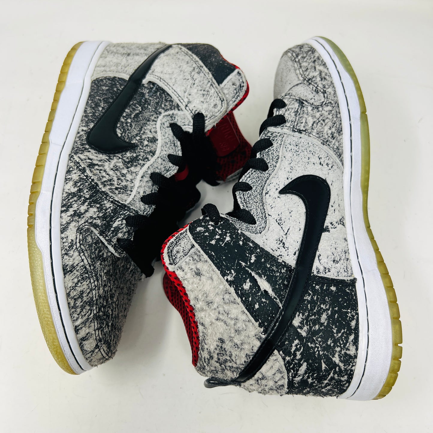 Nike SB Dunk High Salt Stain