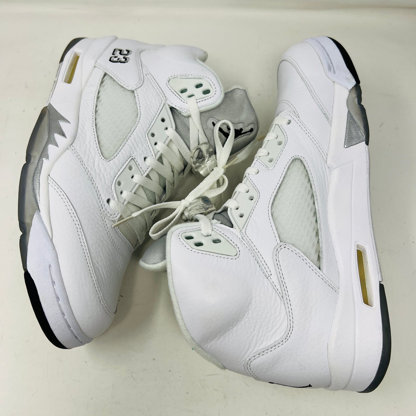 Jordan 5 Retro Metallic White (2015)