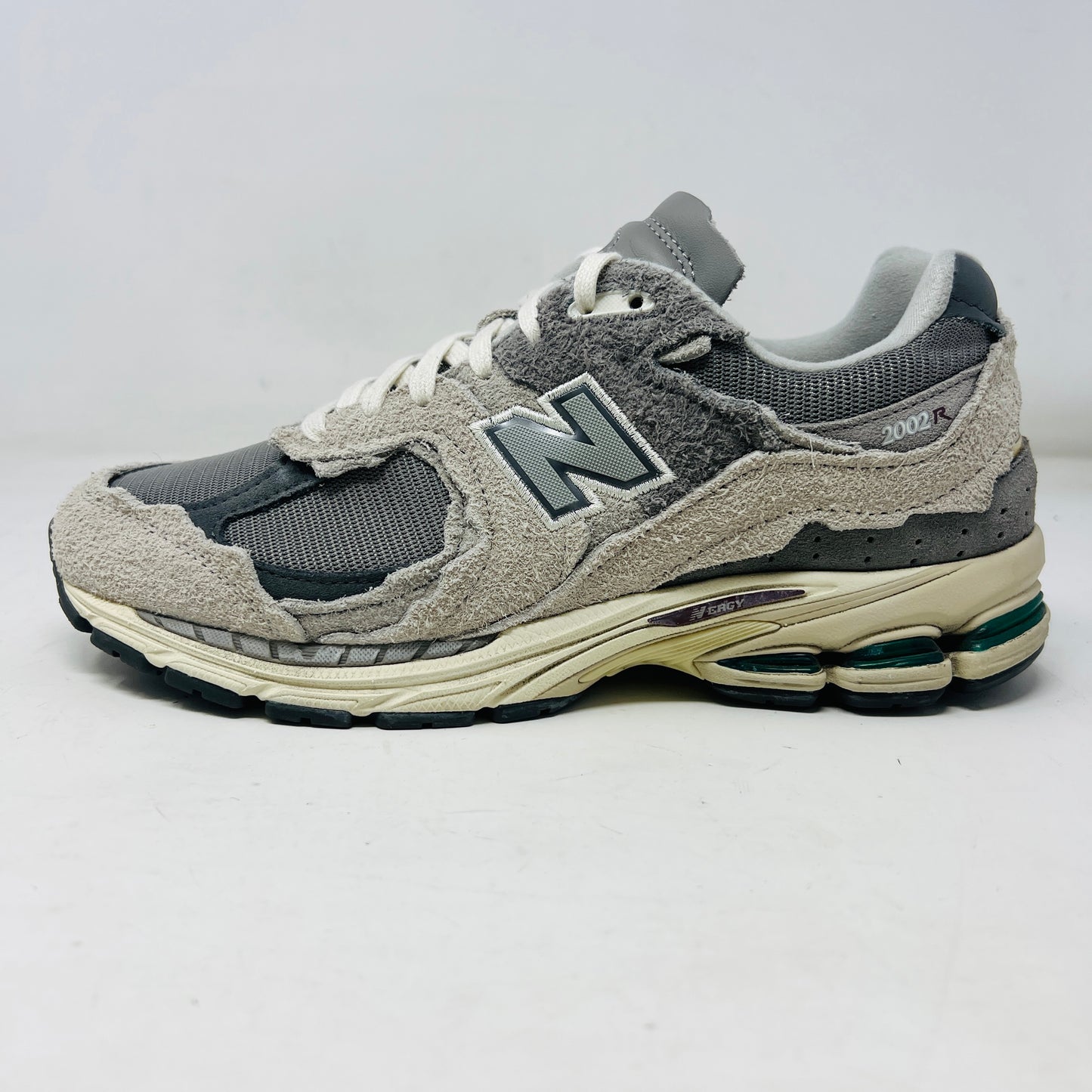 New Balance 2002R Protection Pack Rain Cloud
