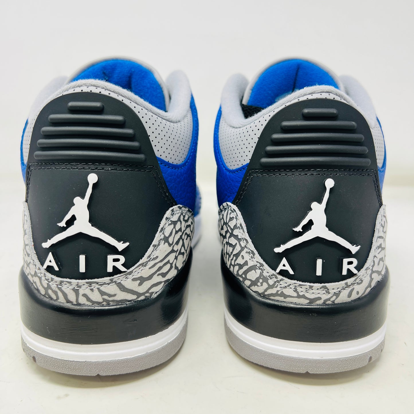 Jordan 3 Retro Varsity Royal Cement