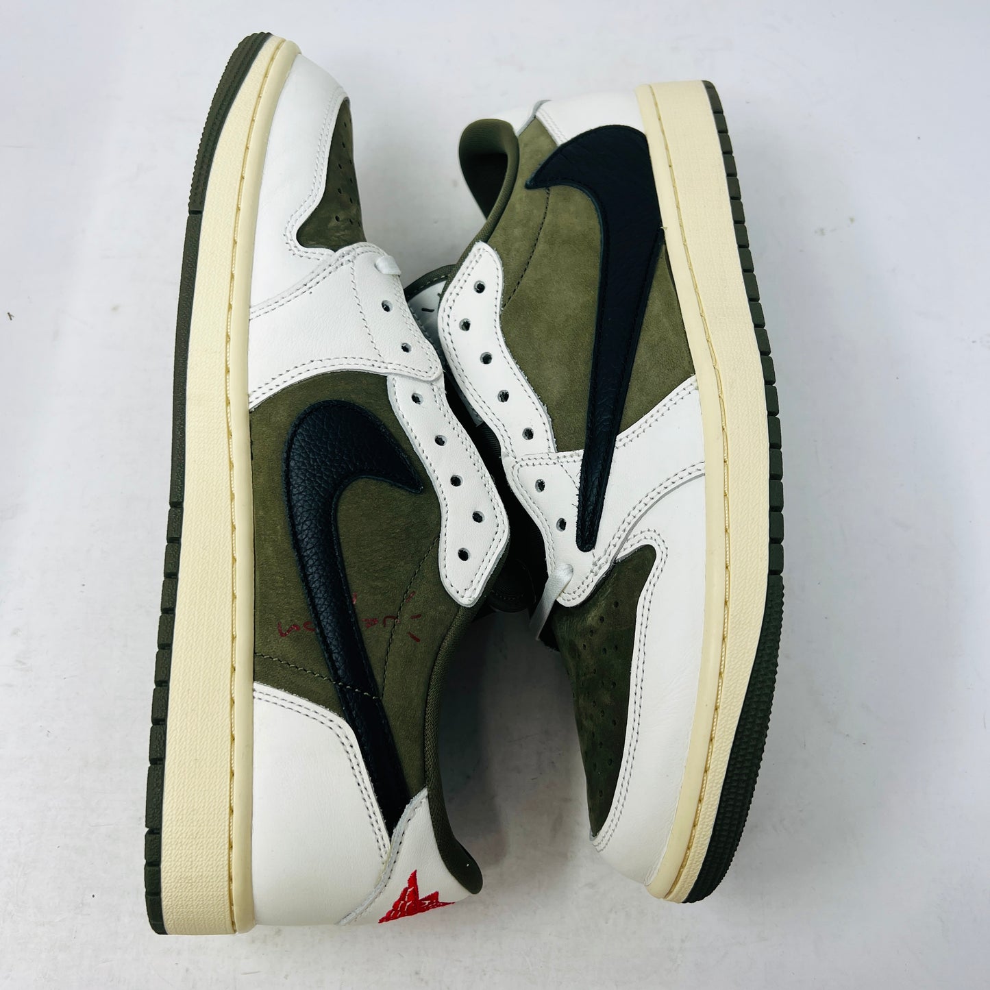 Jordan 1 Retro Low OG SP Travis Scott Medium Olive