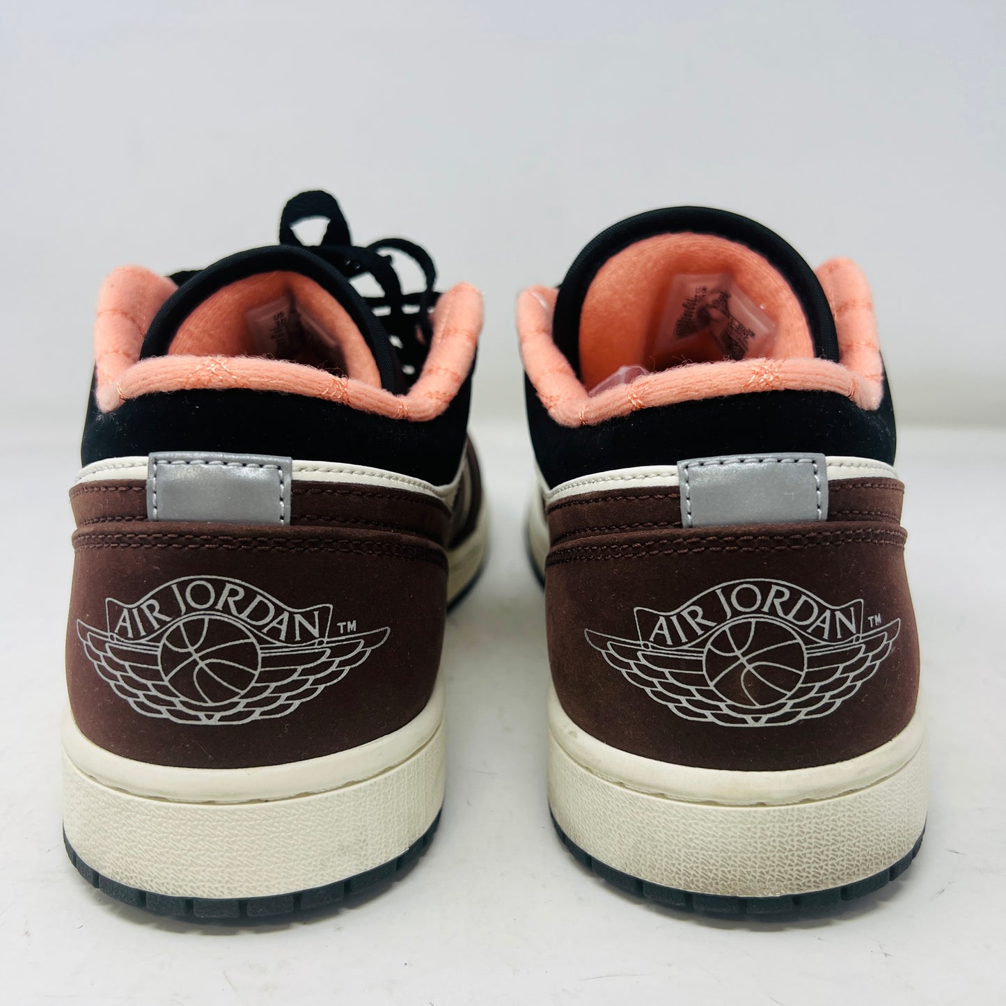 Jordan 1 Low Mocha