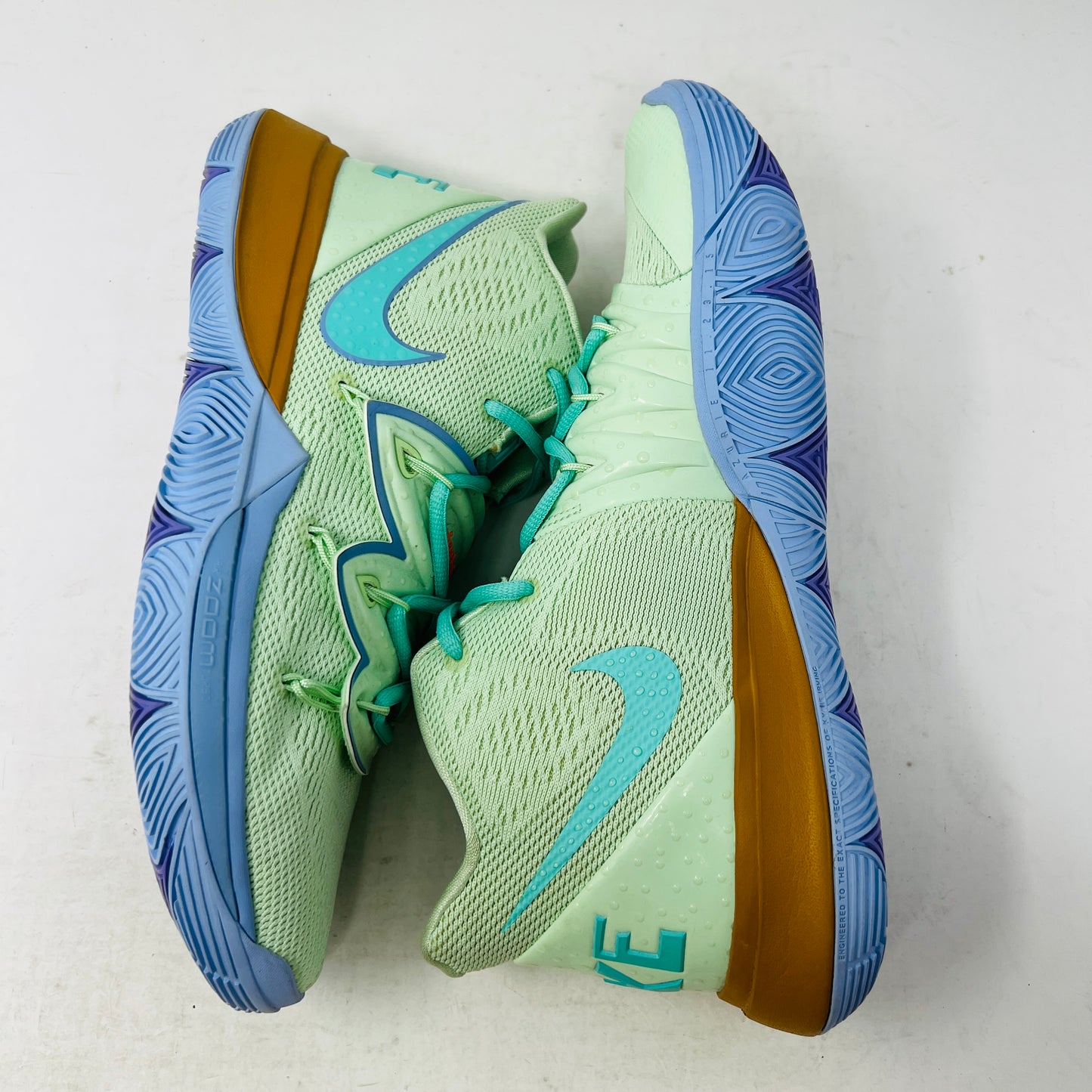 Nike Kyrie 5 Spongebob Squidward