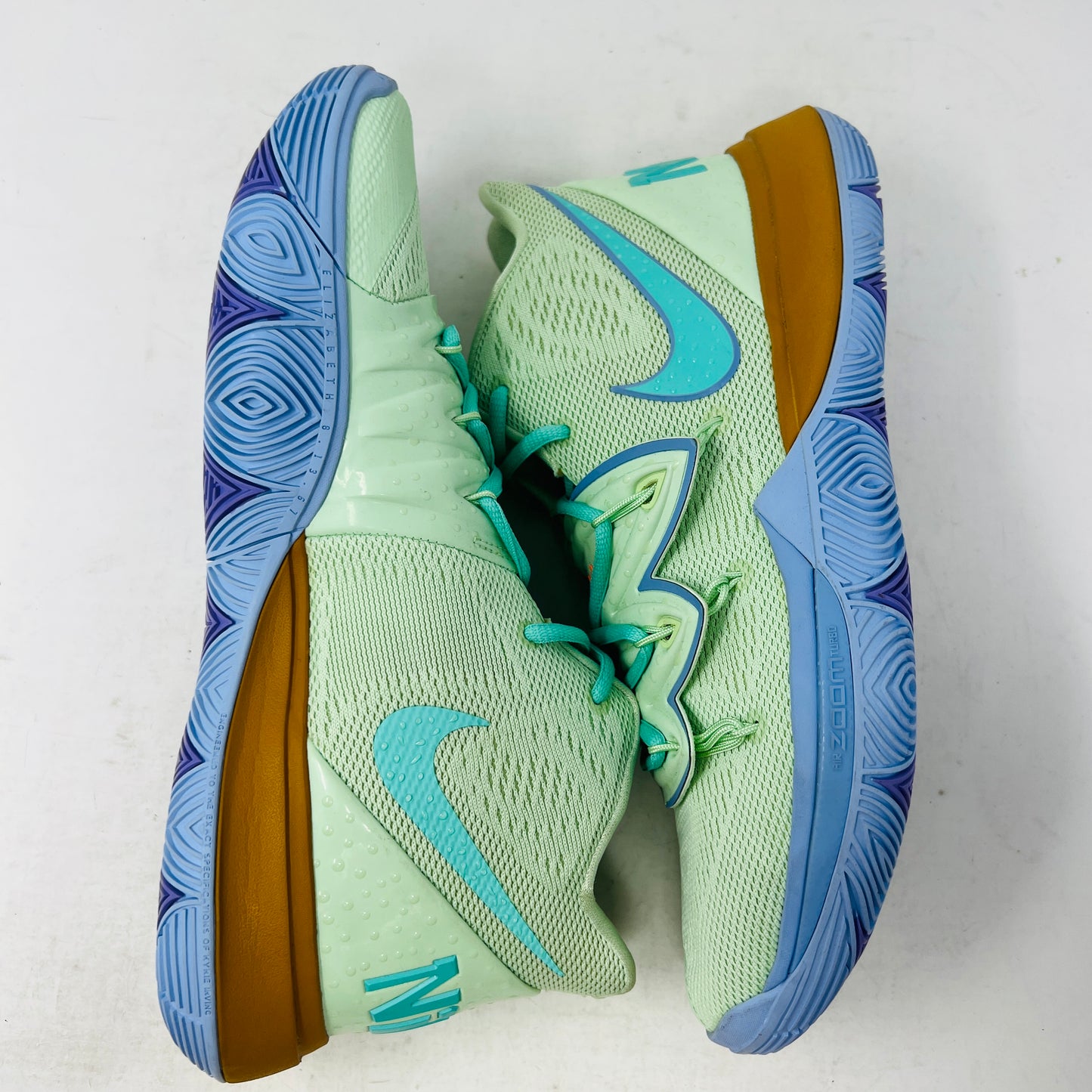 Nike Kyrie 5 Spongebob Squidward