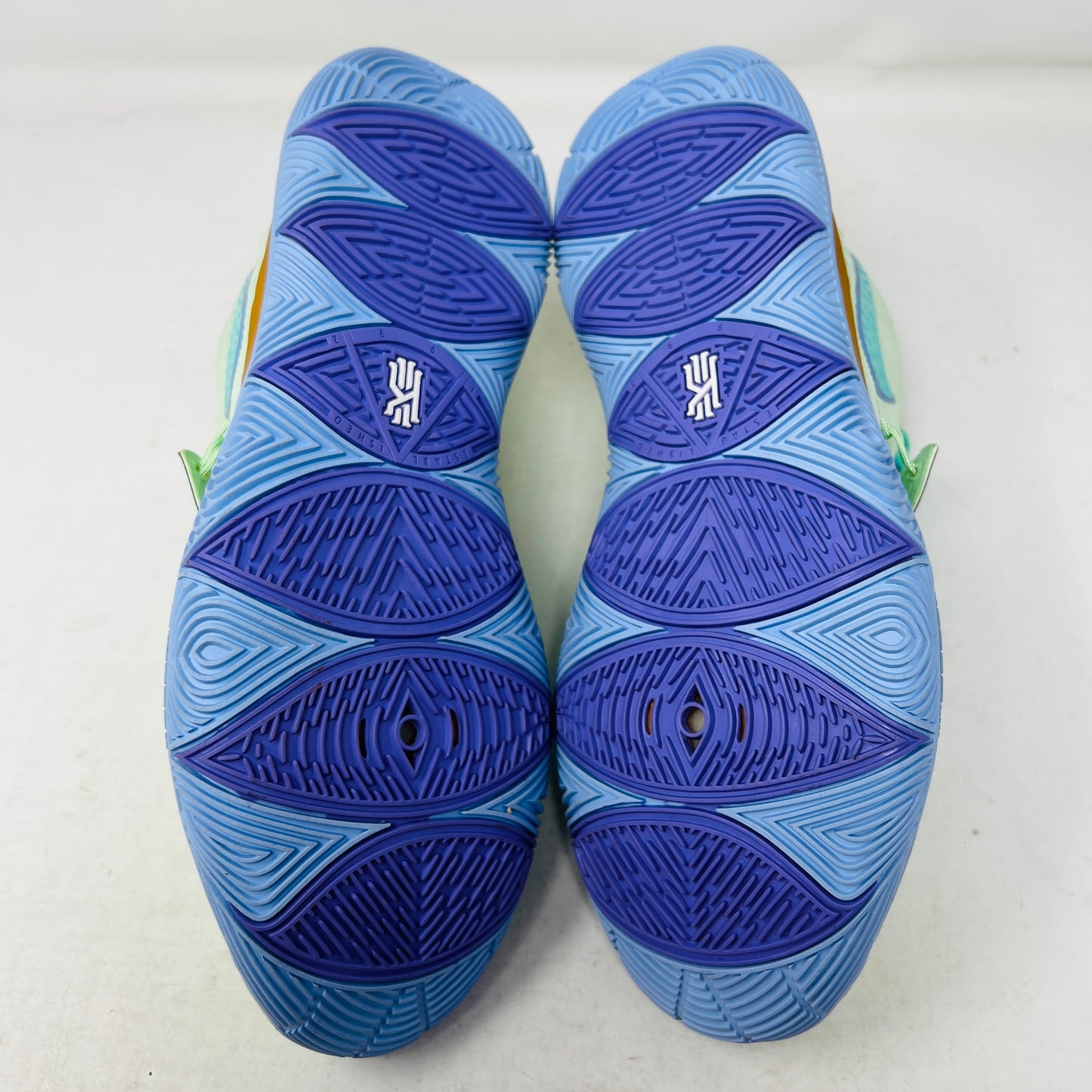 Nike Kyrie 5 Spongebob Squidward