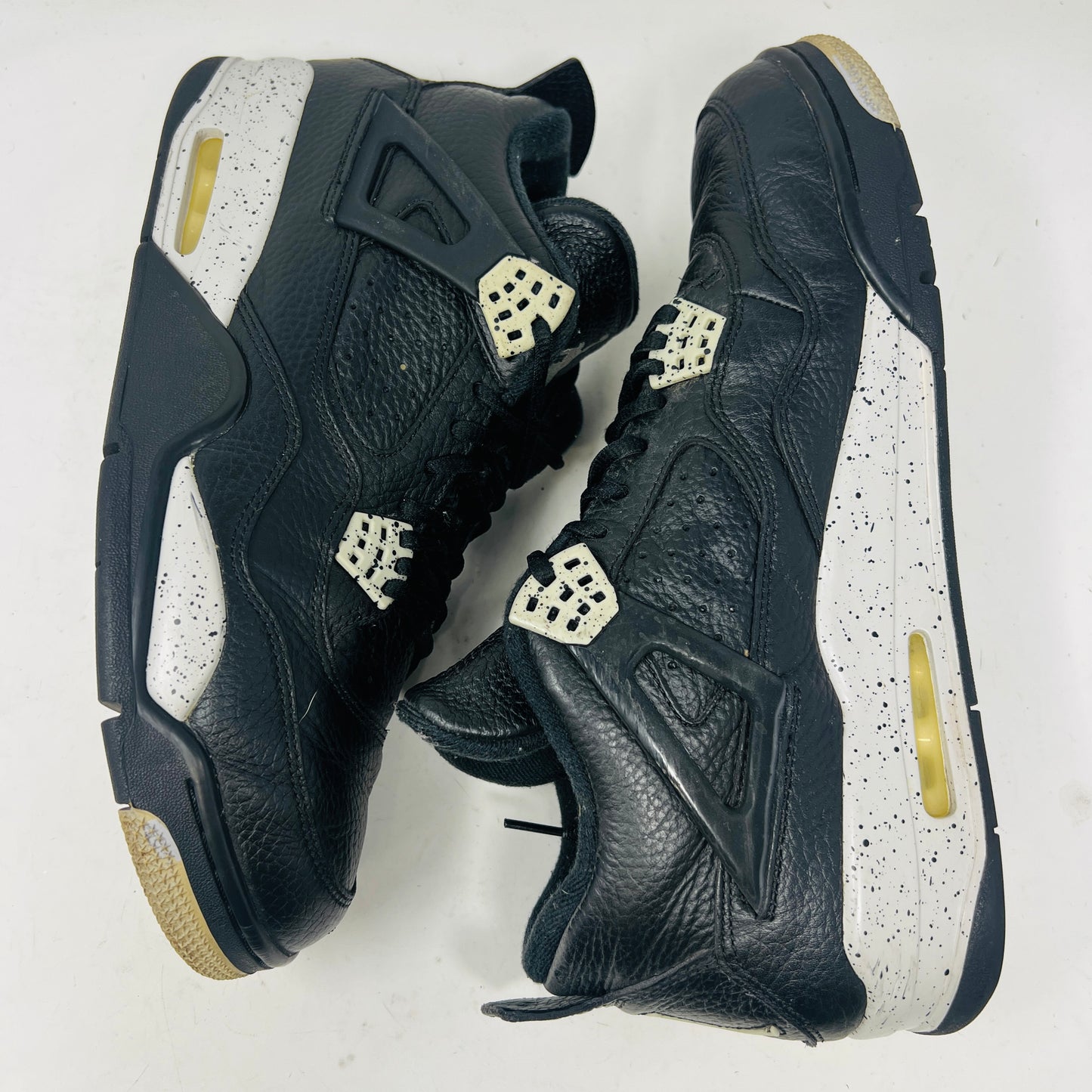 Jordan 4 Retro Oreo (2015)
