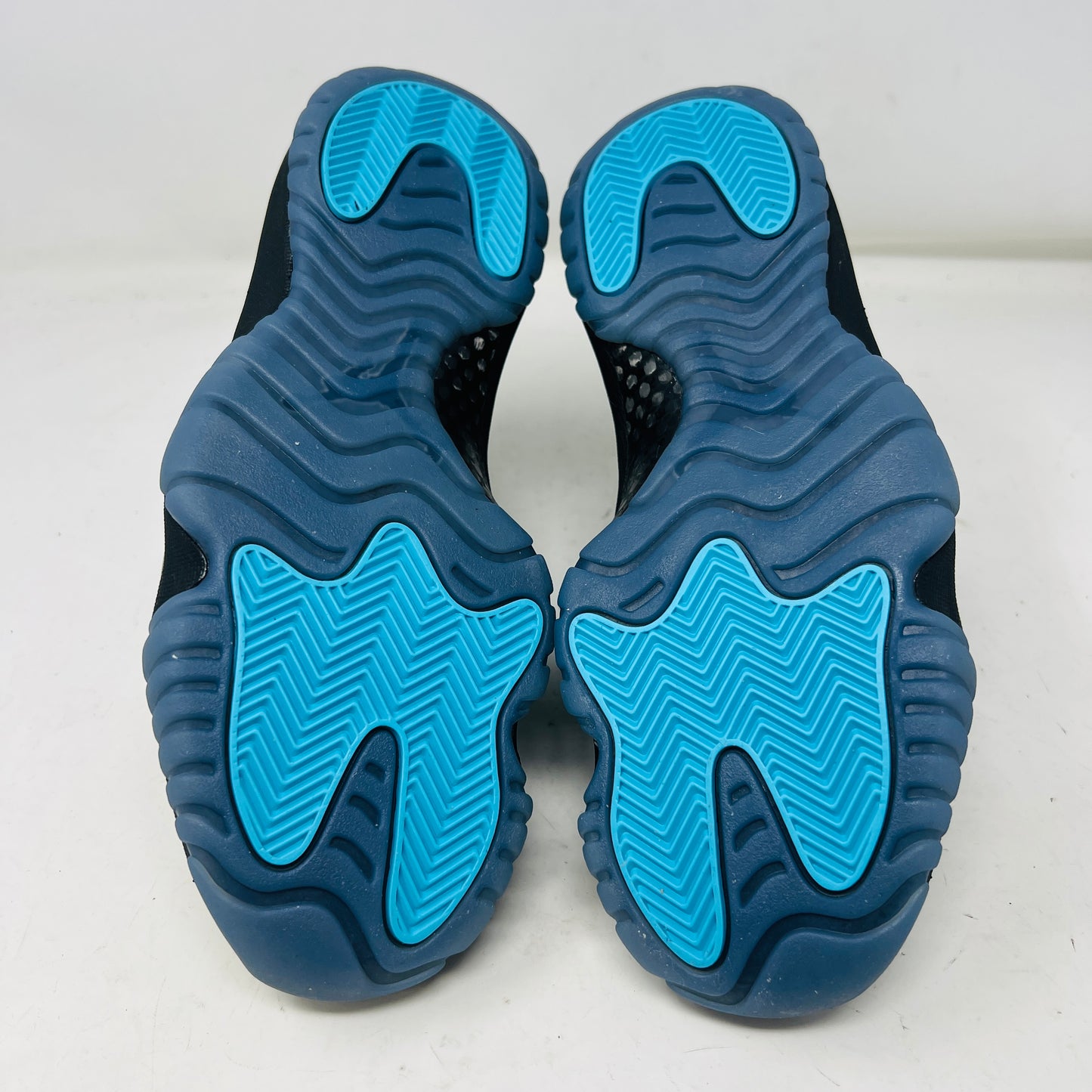 Jordan 11 Retro Gamma Blue (2025)