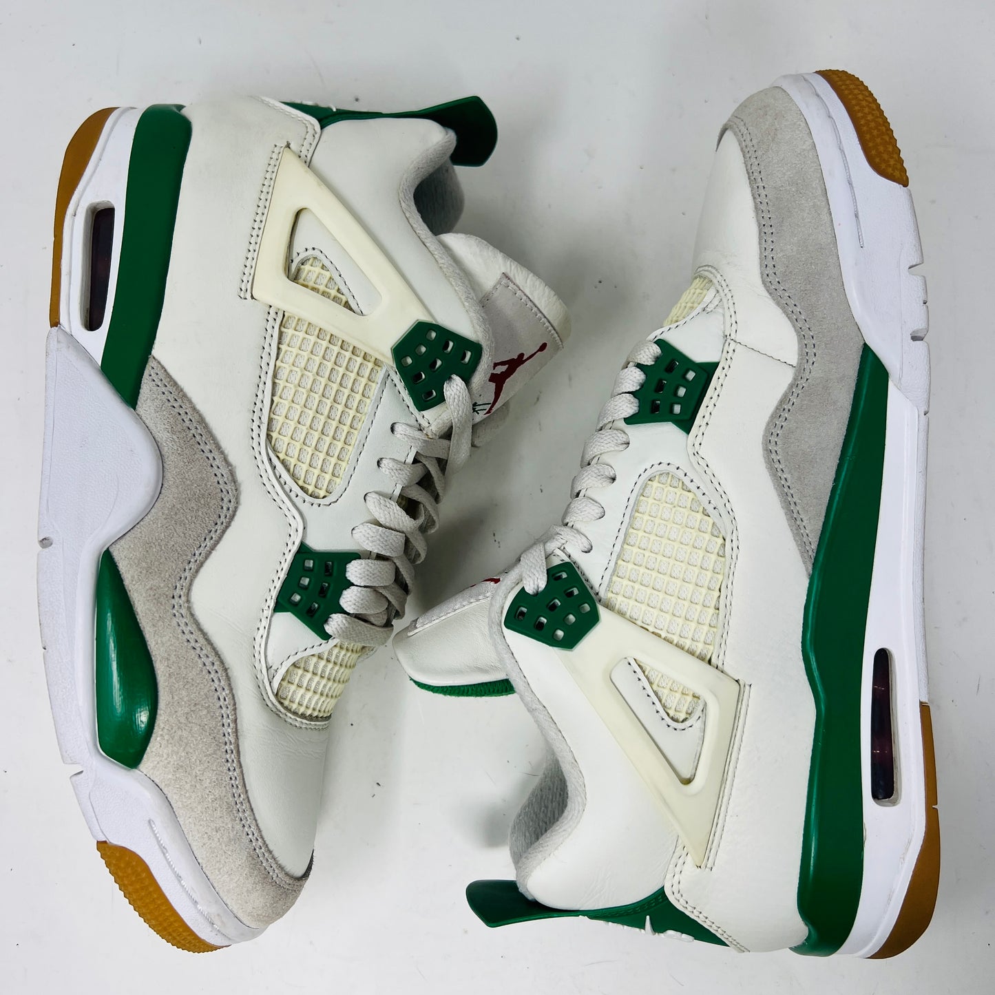 Jordan 4 Retro SB Pine Green