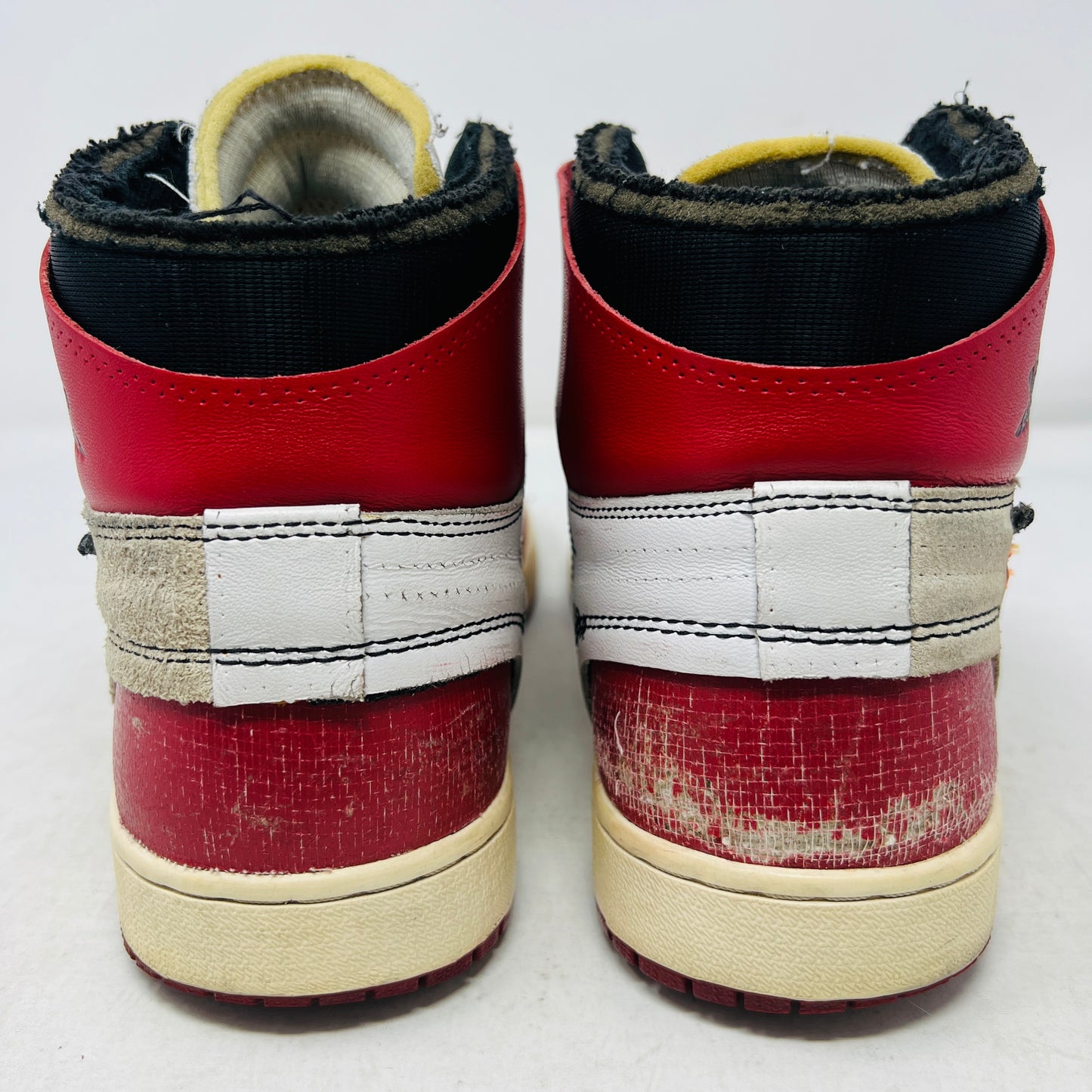Jordan 1 Retro High Off-White Chicago