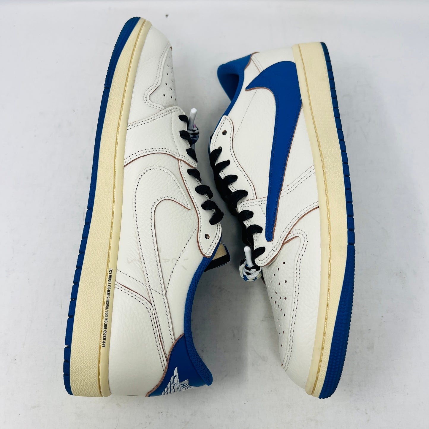 Jordan 1 Retro Low OG SP Fragment x Travis Scott Sail Military Blue
