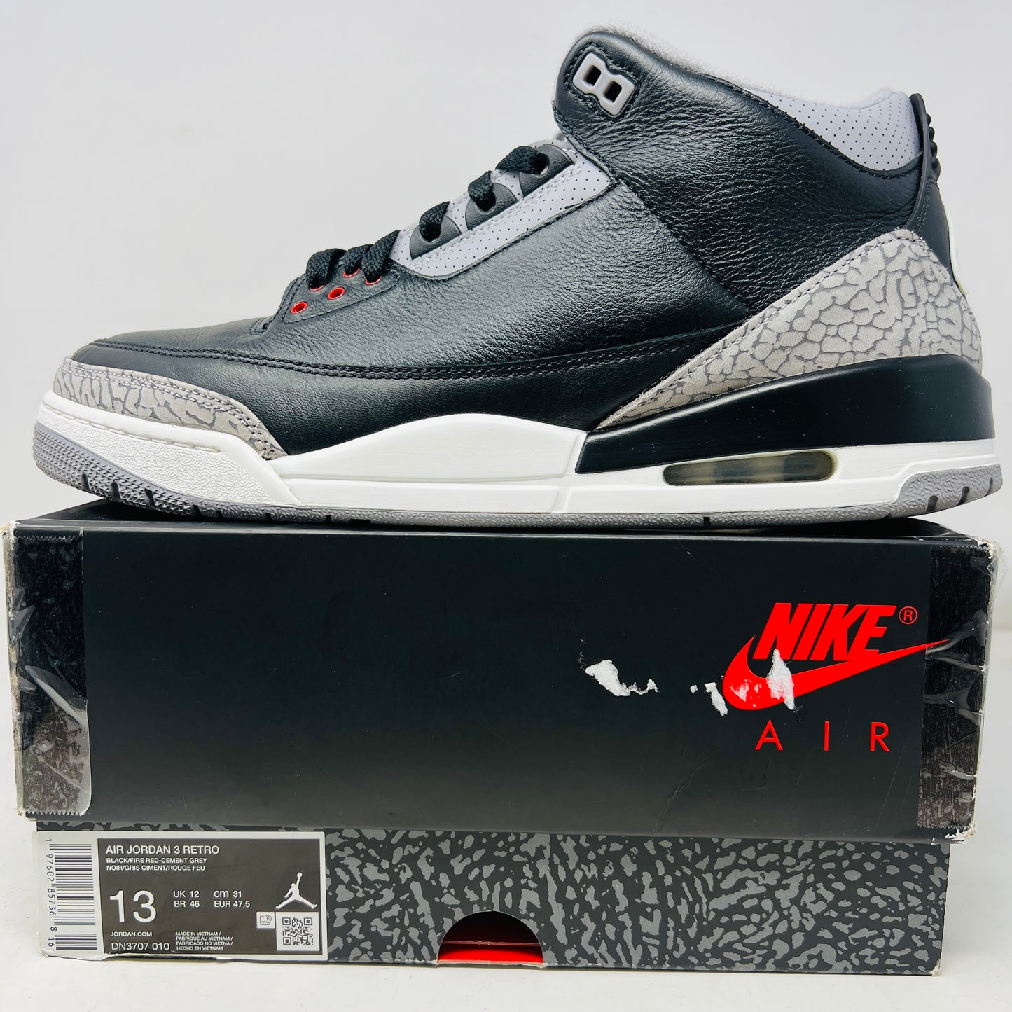 Jordan 3 Retro OG Black Cement (2024)