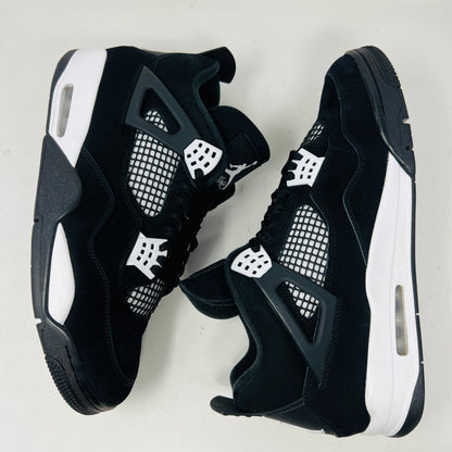 Jordan 4 Retro White Thunder