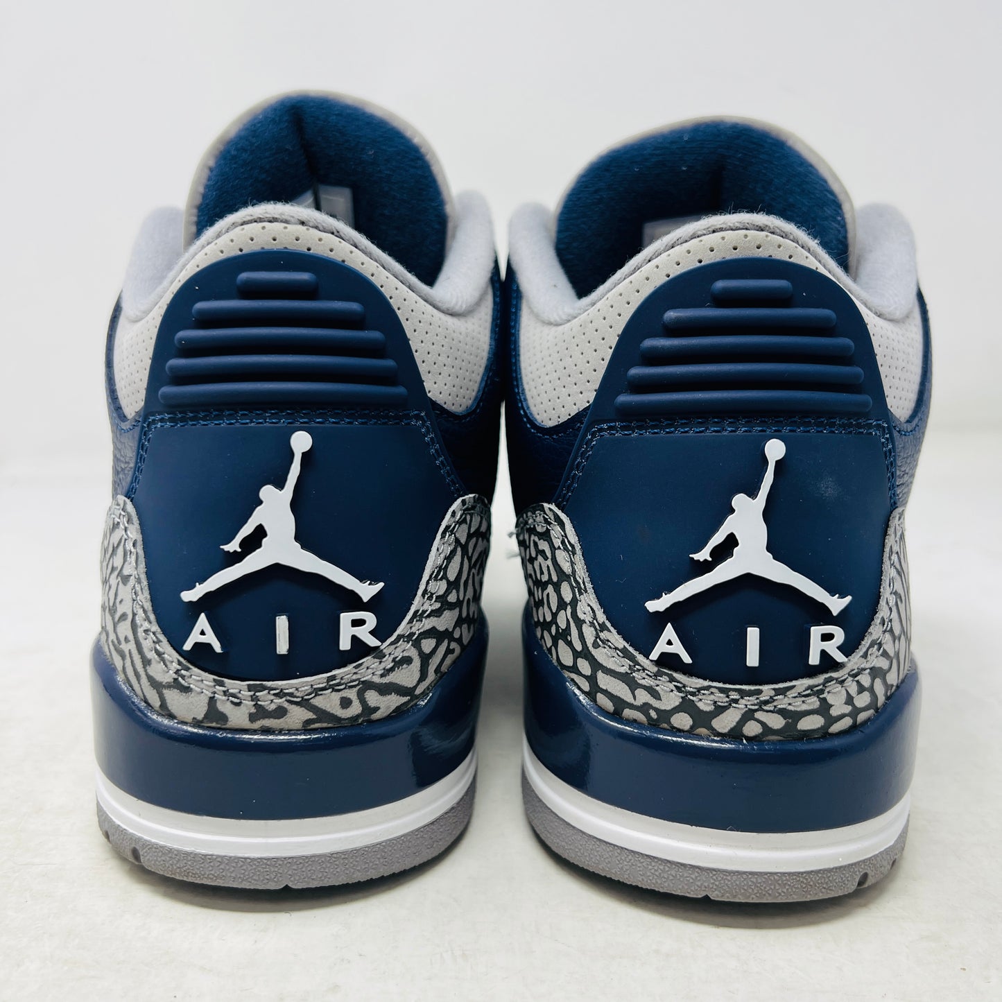 Jordan 3 Retro Georgetown (2021)