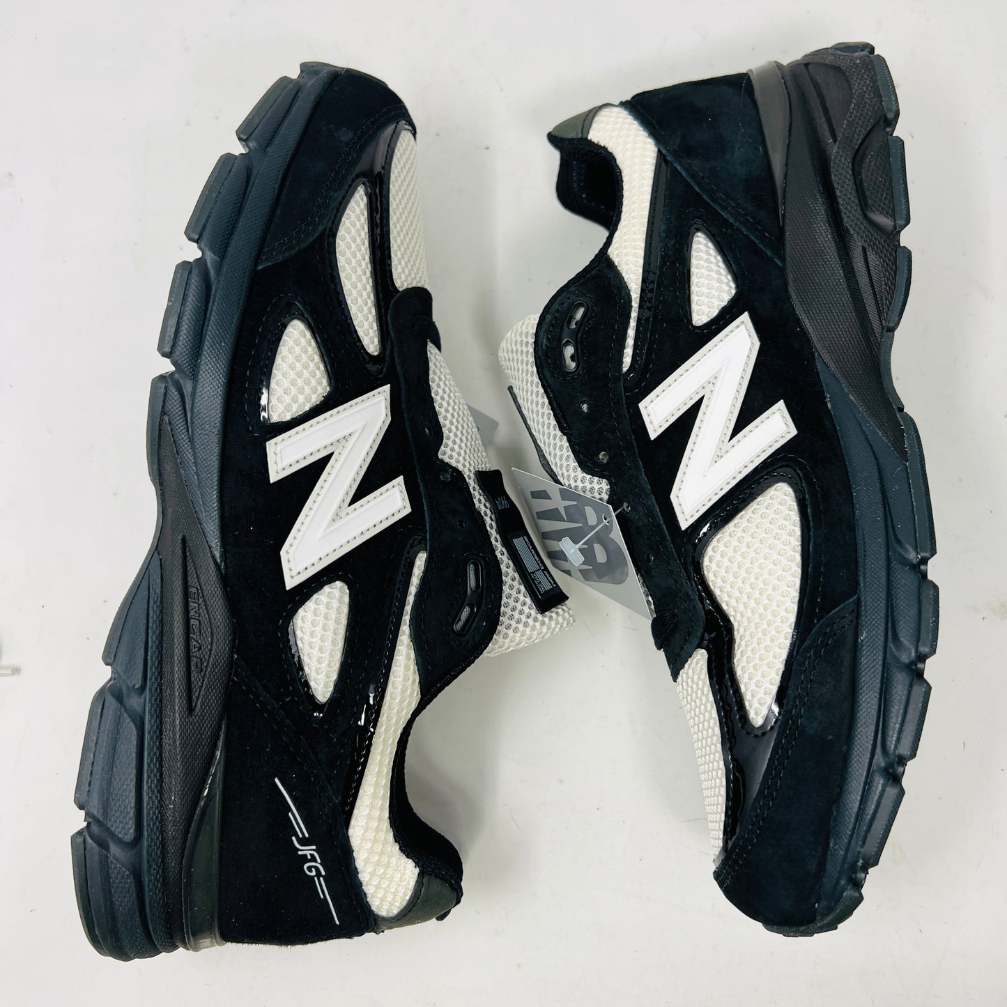 New Balance 990v4 MiUSA Joe Freshgoods 1998 Outro