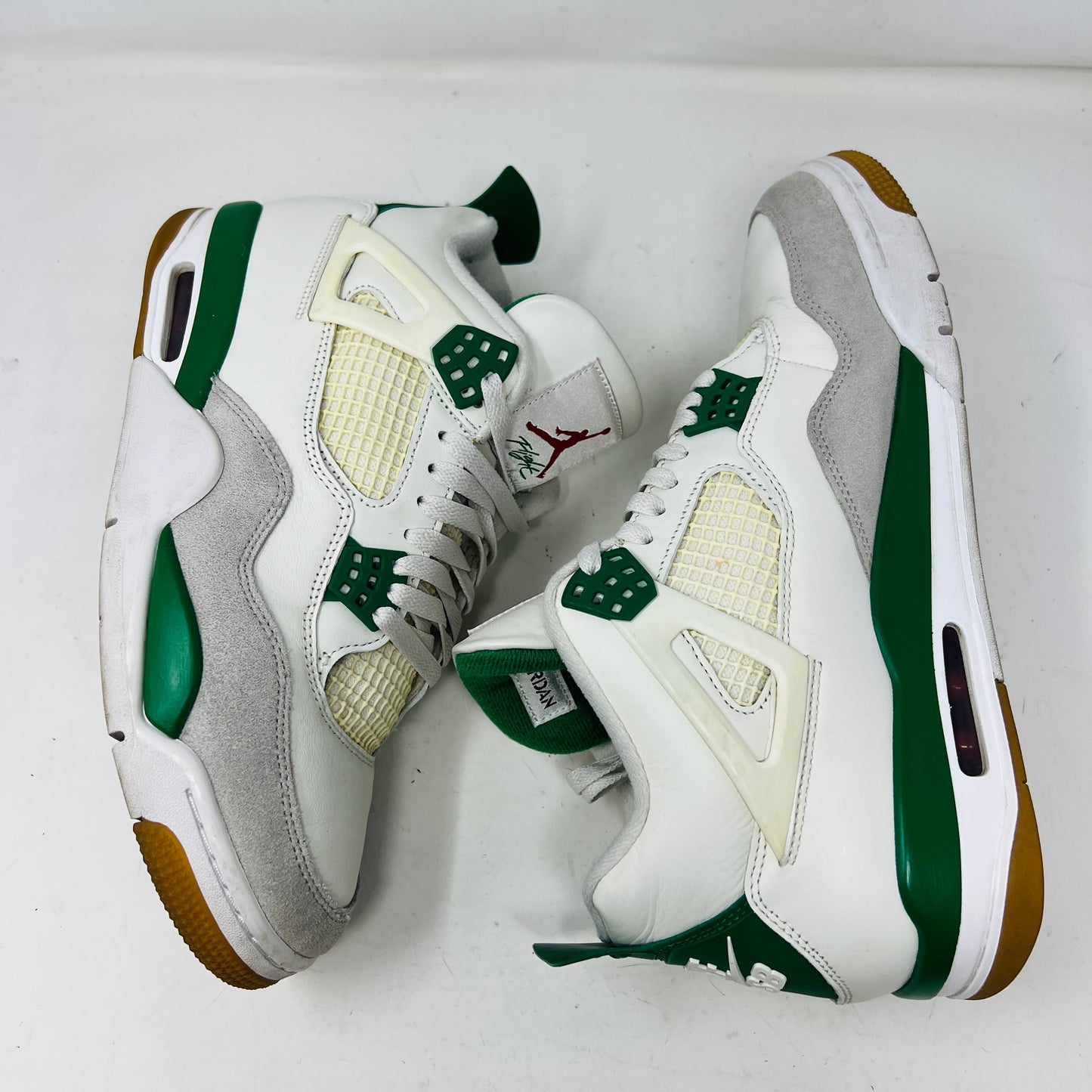 Jordan 4 Retro SB Pine Green