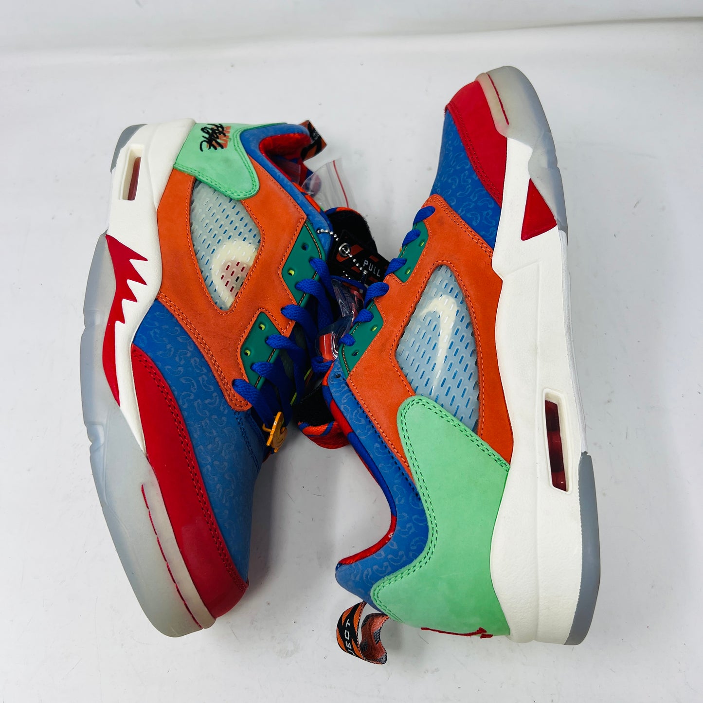 Jordan 5 Retro Low Doernbecher Michael (2022)