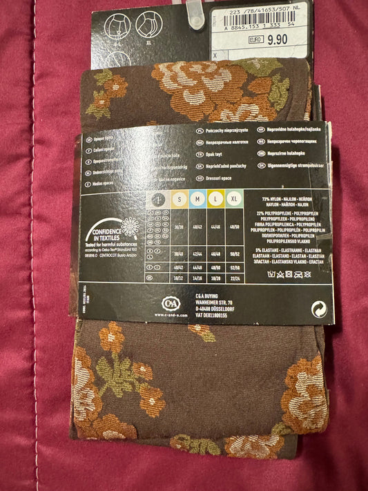 Takashi Murakami x ComplexCon Chicago Kiki Hungry Shark Tee Red